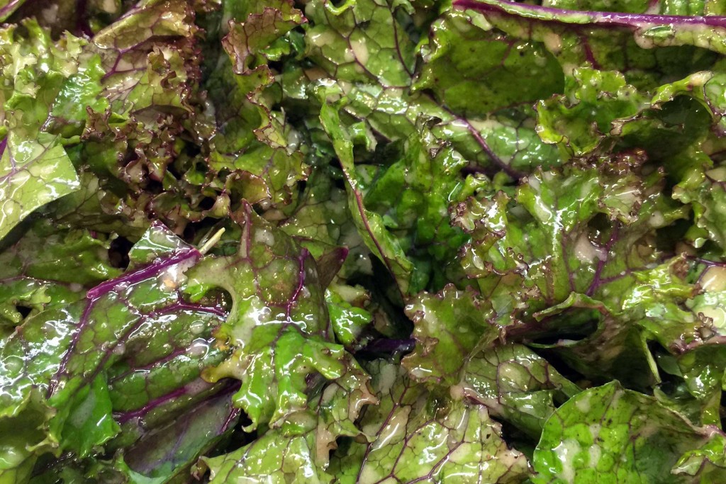 Kale with Mustardy Vinaigrette | Live Yoga Now